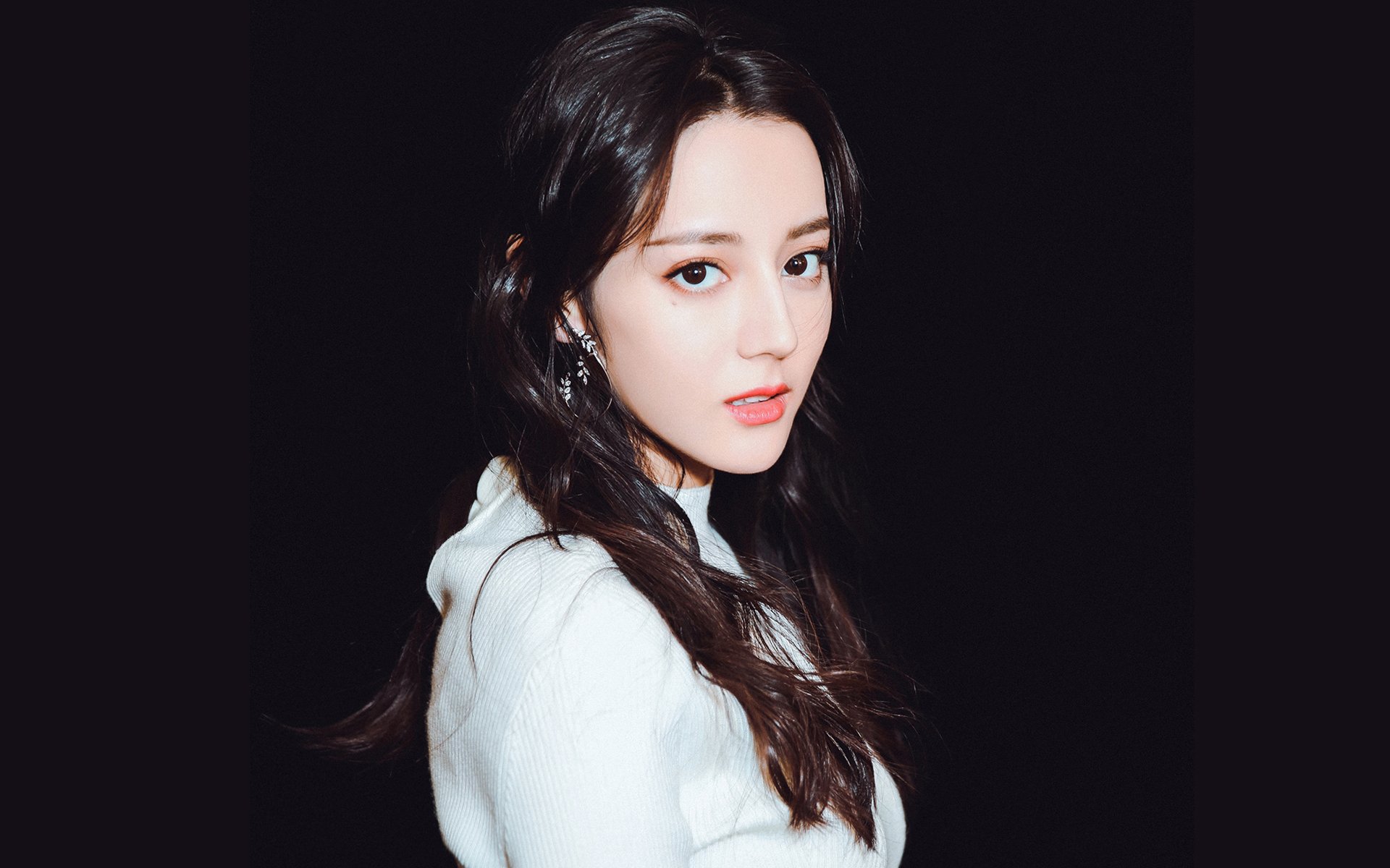 国际山地自行车极限赛，穿越山野挑战自我，世界山地自行车比赛