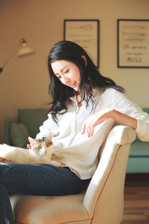 冰面带球狂奔60米，伊朗10号球员一战封神，伊朗队10号