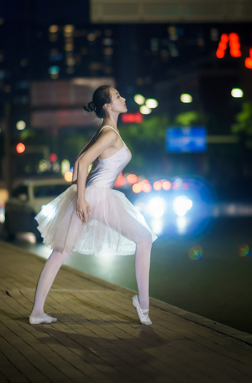 兴隆湖上演轻艇马拉松巅峰对决,兴隆湖水上运动中心