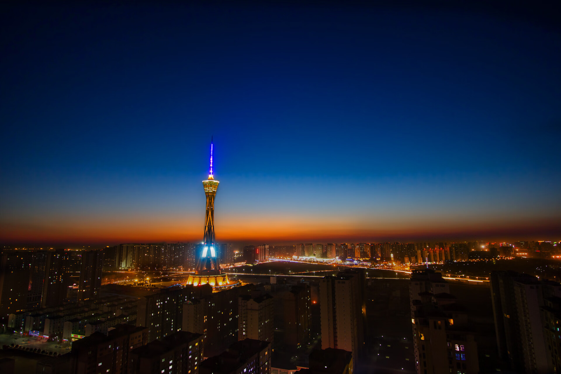 爱游戏平台-科特迪瓦男篮在非洲锦标赛中扬眉吐气，体育实力持续增强，非洲国家科特迪瓦