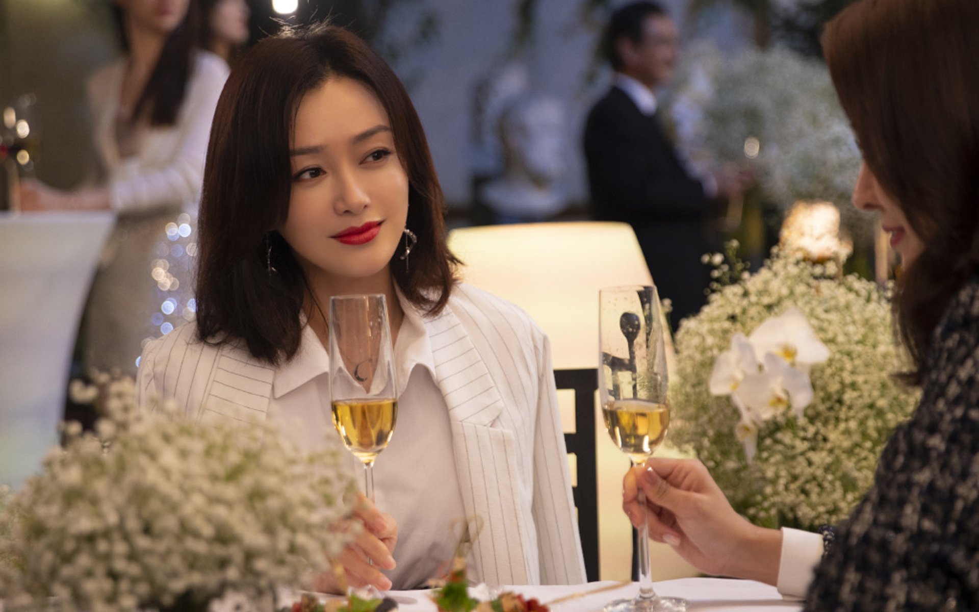 后腰长距离推进能力是否决定比赛破局可能性，后腰对球队的重要性