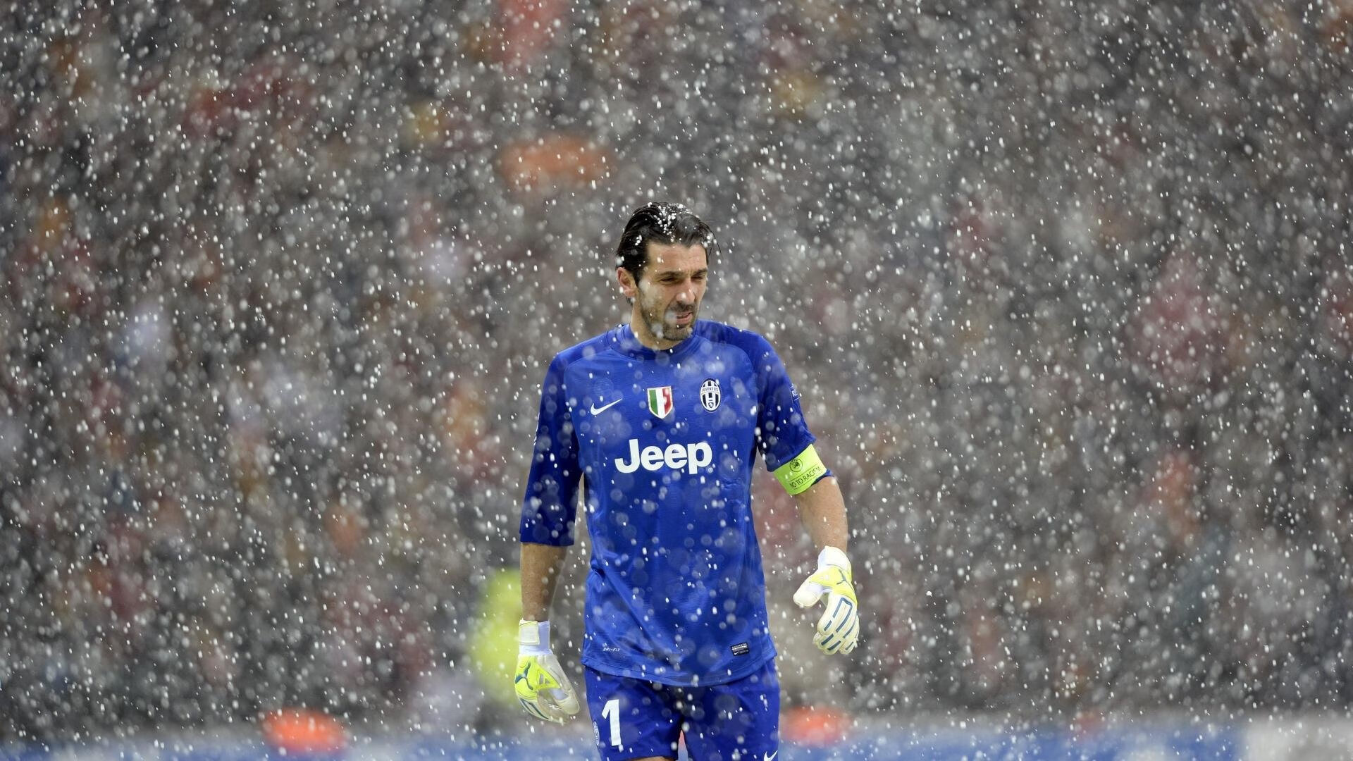 爱游戏娱乐-足球裁判考核引入机器辅助系统，足球裁判考试的app